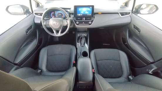 TOYOTA-COROLLA-2023