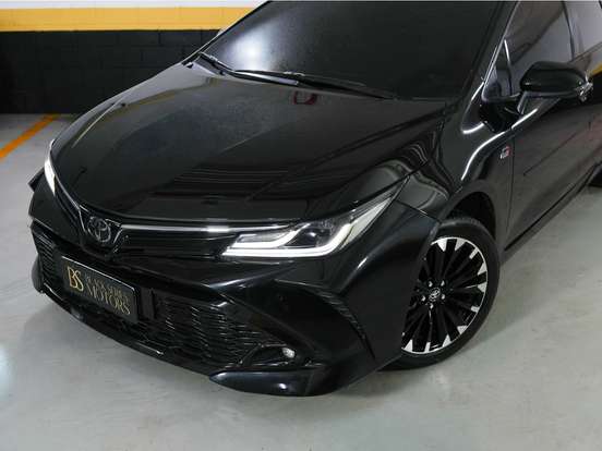 TOYOTA-COROLLA-2023