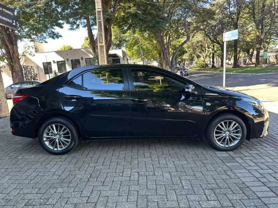 TOYOTA-COROLLA-2016