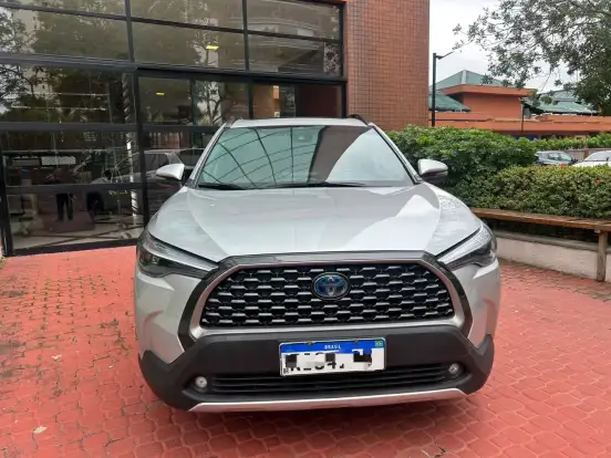 TOYOTA-COROLLA CROSS-2021