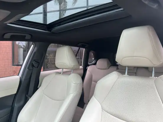 TOYOTA-COROLLA CROSS-2021