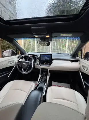 TOYOTA-COROLLA CROSS-2022