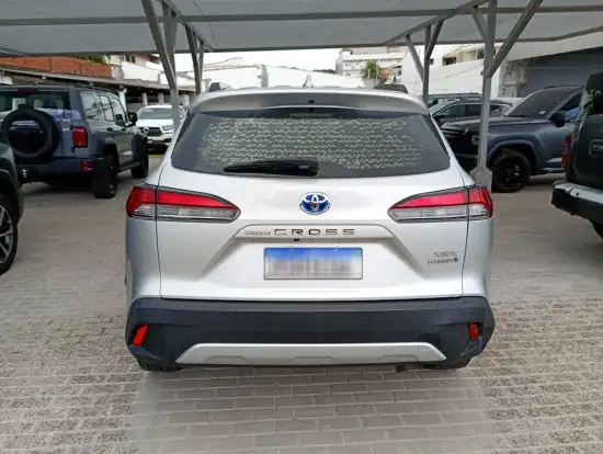 TOYOTA-COROLLA CROSS-2021
