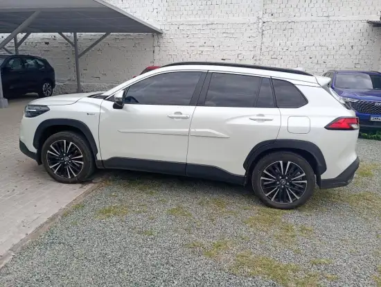 TOYOTA-COROLLA CROSS-2025