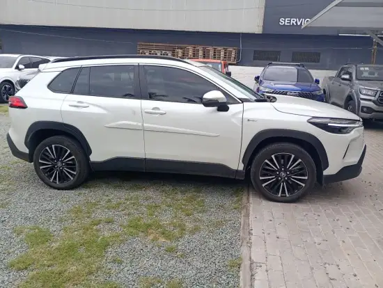 TOYOTA-COROLLA CROSS-2025