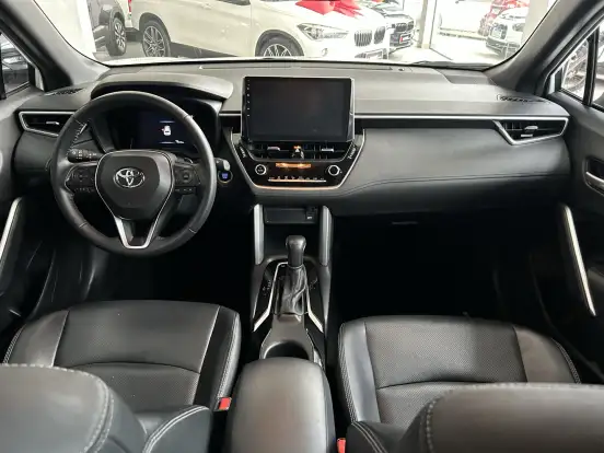 TOYOTA-COROLLA CROSS-2022