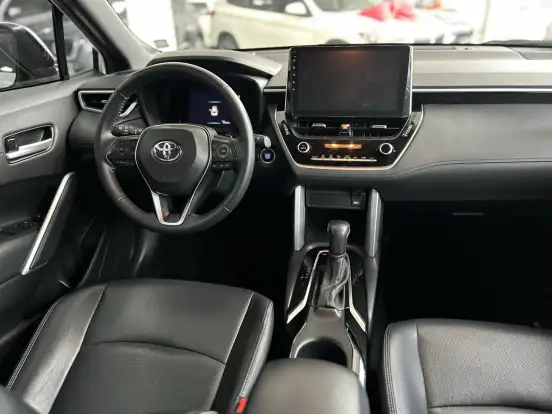 TOYOTA-COROLLA CROSS-2022