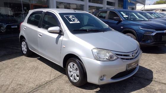 TOYOTA ETIOS 1.5 XS 16V FLEX 4P MANUAL