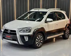 TOYOTA ETIOS CROSS 1.5 16V FLEX 4P MANUAL TOYOTA ETIOS CROSS 1.5 16V FLEX 4P MANUAL