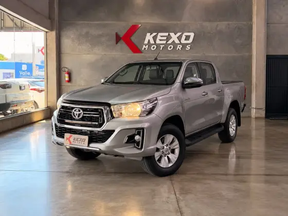 TOYOTA HILUX 2.7 SRV 4X2 CD 16V FLEX 4P AUTOMÁTICO