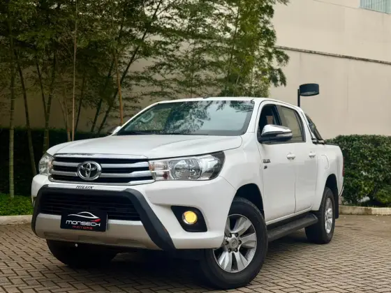TOYOTA HILUX 2.7 SRV 4X4 CD 16V FLEX 4P AUTOMÁTICO