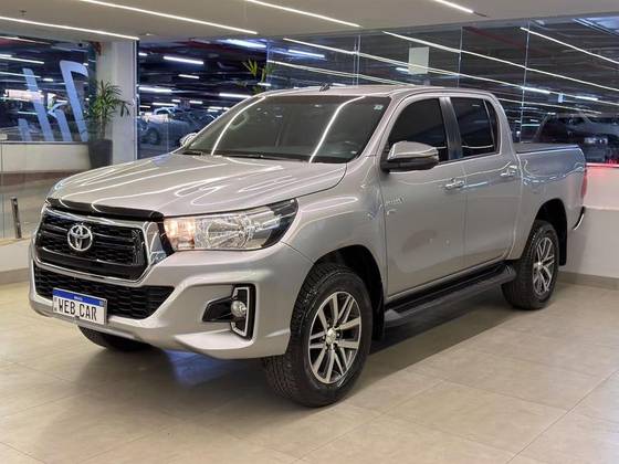TOYOTA HILUX 2.7 SRV 4X2 CD 16V FLEX 4P AUTOMÁTICO