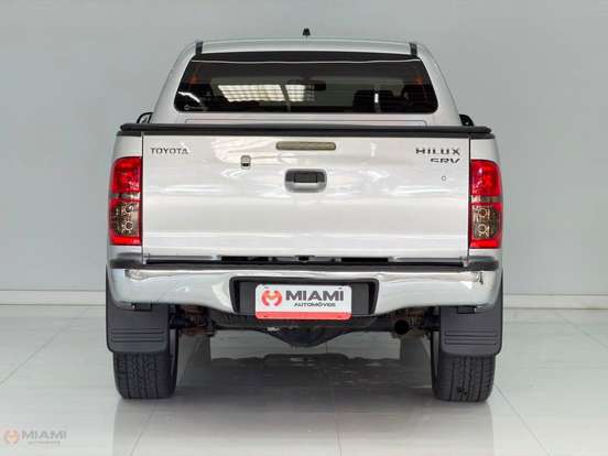 TOYOTA-HILUX-2.7 SRV 4X4 CD 16V FLEX 4P AUTOMÁTICO TOYOTA-HILUX-2013