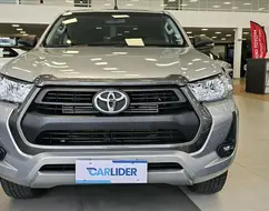 TOYOTA HILUX 2.8 D-4D TURBO DIESEL CD SR 4X4 AUTOMÁTICO TOYOTA HILUX 2.8 D-4D TURBO DIESEL CD SR 4X4 AUTOMÁTICO