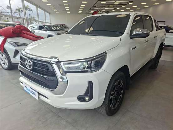 TOYOTA-HILUX-2.8 D-4D TURBO DIESEL CD SRV 4X4 AUTOMÁTICO TOYOTA-HILUX-2024