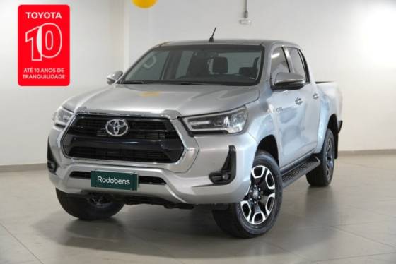 TOYOTA HILUX 2.8 D-4D TURBO DIESEL CD SRV 4X4 AUTOMÁTICO