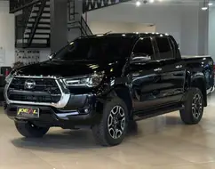 TOYOTA HILUX 2.8 D-4D TURBO DIESEL CD SRX 4X4 AUTOMÁTICO TOYOTA HILUX 2.8 D-4D TURBO DIESEL CD SRX 4X4 AUTOMÁTICO