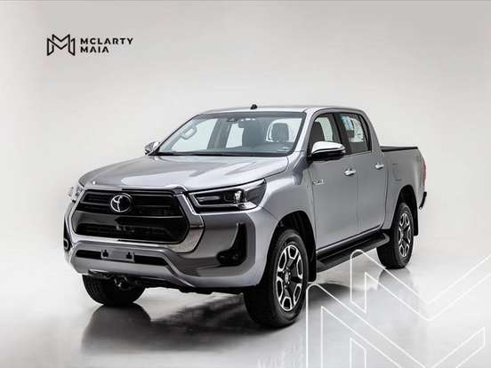 TOYOTA-HILUX-2.8 D-4D TURBO DIESEL CD SRX 4X4 AUTOMÁTICO TOYOTA-HILUX-2026
