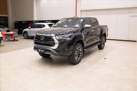 TOYOTA-HILUX-2022