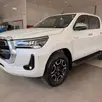 TOYOTA HILUX 2.8 D-4D TURBO DIESEL CD SRX 4X4 AUTOMÁTICO TOYOTA HILUX 2.8 D-4D TURBO DIESEL CD SRX 4X4 AUTOMÁTICO