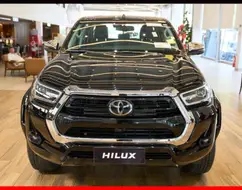 TOYOTA HILUX 2.8 D-4D TURBO DIESEL CD SRX PLUS 4X4 AUTOMÁTICO TOYOTA HILUX 2.8 D-4D TURBO DIESEL CD SRX PLUS 4X4 AUTOMÁTICO