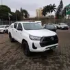 TOYOTA HILUX 2.8 D-4D TURBO DIESEL CHASSI 4X4 MANUAL TOYOTA HILUX 2.8 D-4D TURBO DIESEL CHASSI 4X4 MANUAL