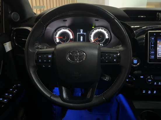 TOYOTA-HILUX-2.8 SRX 4X4 CD 16V DIESEL 4P AUTOMÁTICO TOYOTA-HILUX-2018