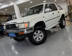 TOYOTA HILUX 3.0 SRV 4X4 CD 16V TURBO DIESEL 4P MANUAL TOYOTA HILUX 3.0 SRV 4X4 CD 16V TURBO DIESEL 4P MANUAL