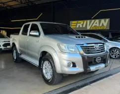 TOYOTA HILUX 3.0 SRV 4X4 CD 16V TURBO INTERCOOLER DIESEL 4P AUTOMÁTICO TOYOTA HILUX 3.0 SRV 4X4 CD 16V TURBO INTERCOOLER DIESEL 4P AUTOMÁTICO