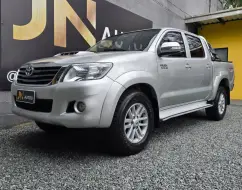 TOYOTA HILUX 3.0 SRV 4X4 CD 16V TURBO INTERCOOLER DIESEL 4P AUTOMÁTICO TOYOTA HILUX 3.0 SRV 4X4 CD 16V TURBO INTERCOOLER DIESEL 4P AUTOMÁTICO