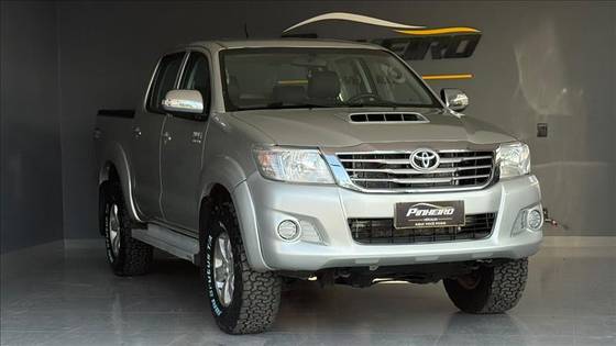 TOYOTA HILUX 3.0 SRV 4X4 CD 16V TURBO INTERCOOLER DIESEL 4P MANUAL
