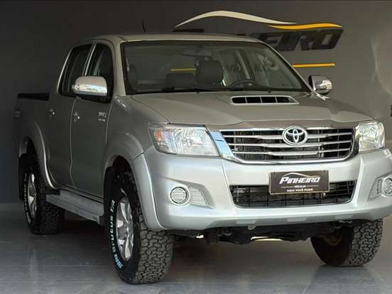 TOYOTA-HILUX-3.0 SRV 4X4 CD 16V TURBO INTERCOOLER DIESEL 4P MANUAL TOYOTA-HILUX-2014