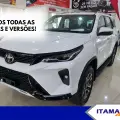 TOYOTA HILUX SW4 2.8 D-4D TURBO DIESEL SRX PLATINUM 7L 4X4 AUTOMÁTICO TOYOTA HILUX SW4 2.8 D-4D TURBO DIESEL SRX PLATINUM 7L 4X4 AUTOMÁTICO