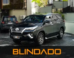 TOYOTA HILUX SW4 2.8 SRX 4X4 7 LUGARES 16V TURBO INTERCOOLER DIESEL 4P AUTOMÁTICO TOYOTA HILUX SW4 2.8 SRX 4X4 7 LUGARES 16V TURBO INTERCOOLER DIESEL 4P AUTOMÁTICO