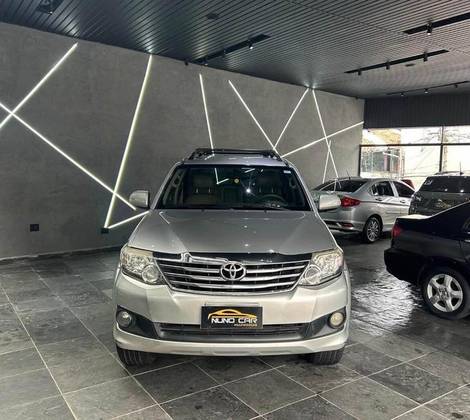 TOYOTA HILUX SW4 2.7 SR 4X2 16V FLEX 4P AUTOMÁTICO