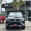 TOYOTA HILUX SW4 2.8 D-4D TURBO DIESEL SRX PLATINUM 7L 4X4 AUTOMÁTICO TOYOTA HILUX SW4 2.8 D-4D TURBO DIESEL SRX PLATINUM 7L 4X4 AUTOMÁTICO