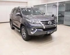 TOYOTA HILUX SW4 2.8 SRX 4X4 16V TURBO INTERCOOLER DIESEL 4P AUTOMÁTICO TOYOTA HILUX SW4 2.8 SRX 4X4 16V TURBO INTERCOOLER DIESEL 4P AUTOMÁTICO