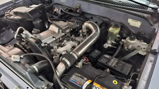 TOYOTA-HILUX SW4-1996