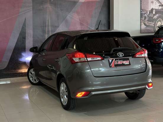 TOYOTA-YARIS-1.3 16V FLEX XL PLUS TECH MULTIDRIVE TOYOTA-YARIS-2018