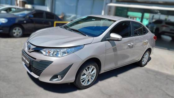 TOYOTA YARIS 1.5 16V FLEX SEDAN XL PLUS TECH MULTIDRIVE