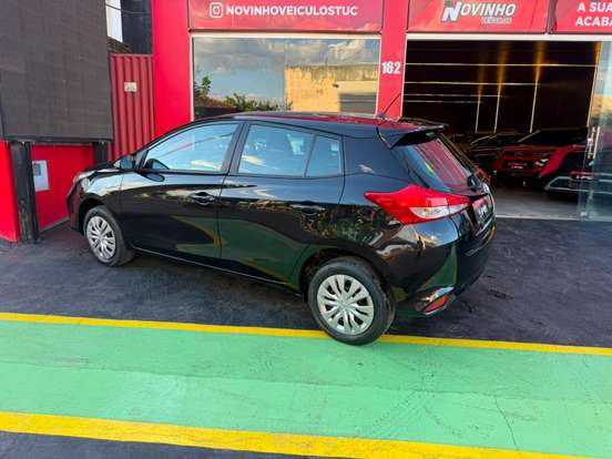 TOYOTA-YARIS-2024