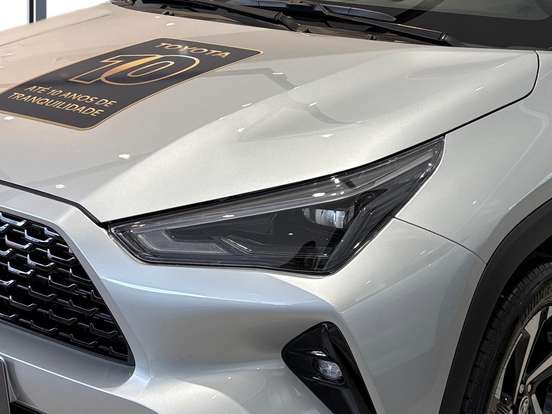 TOYOTA-YARIS CROSS-2026