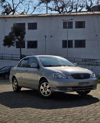 TOYOTA COROLLA 1.6 XLI 16V GASOLINA 4P AUTOMÁTICO