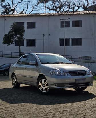 TOYOTA-COROLLA-2004