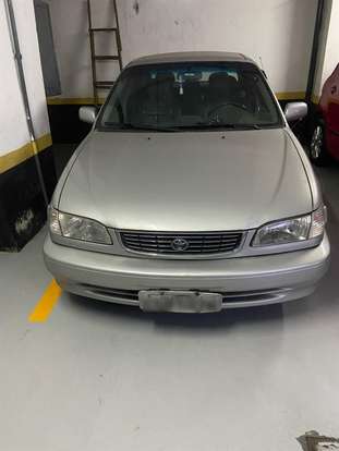TOYOTA-COROLLA-1999