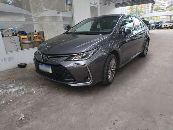 TOYOTA-COROLLA-2025