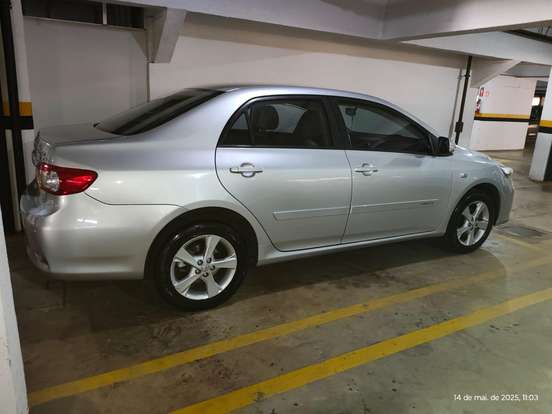 TOYOTA-COROLLA-2.0 XEI 16V FLEX 4P AUTOMÁTICO TOYOTA-COROLLA-2012