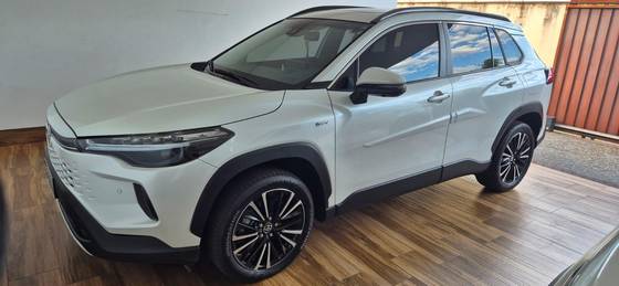 TOYOTA COROLLA CROSS 1.8 VVT-I HYBRID FLEX XRX CVT