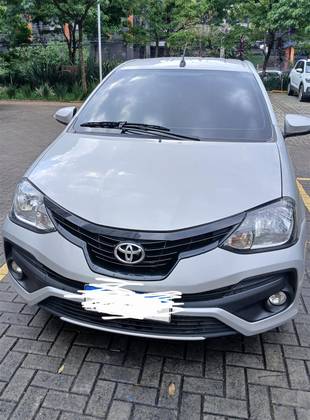 TOYOTA ETIOS 1.5 X PLUS SEDAN 16V FLEX 4P AUTOMÁTICO