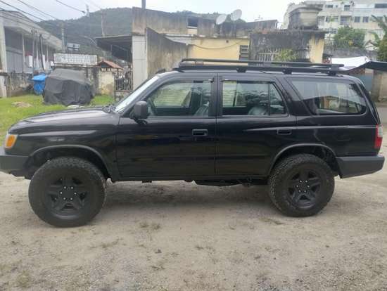 TOYOTA-HILUX SW4-2000
